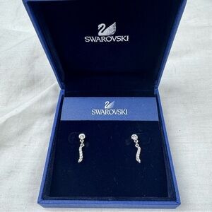 Swarovski Crystal Drop Earrings NWT 1058872